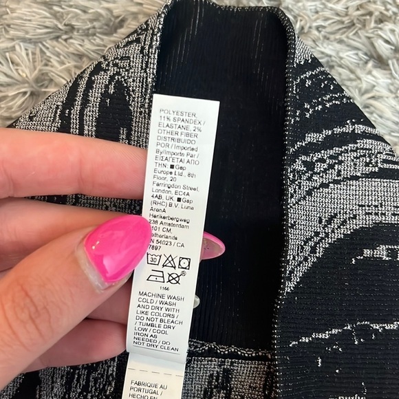 Athleta Aurora Shine Tight Black Size M - Picture 6 of 10